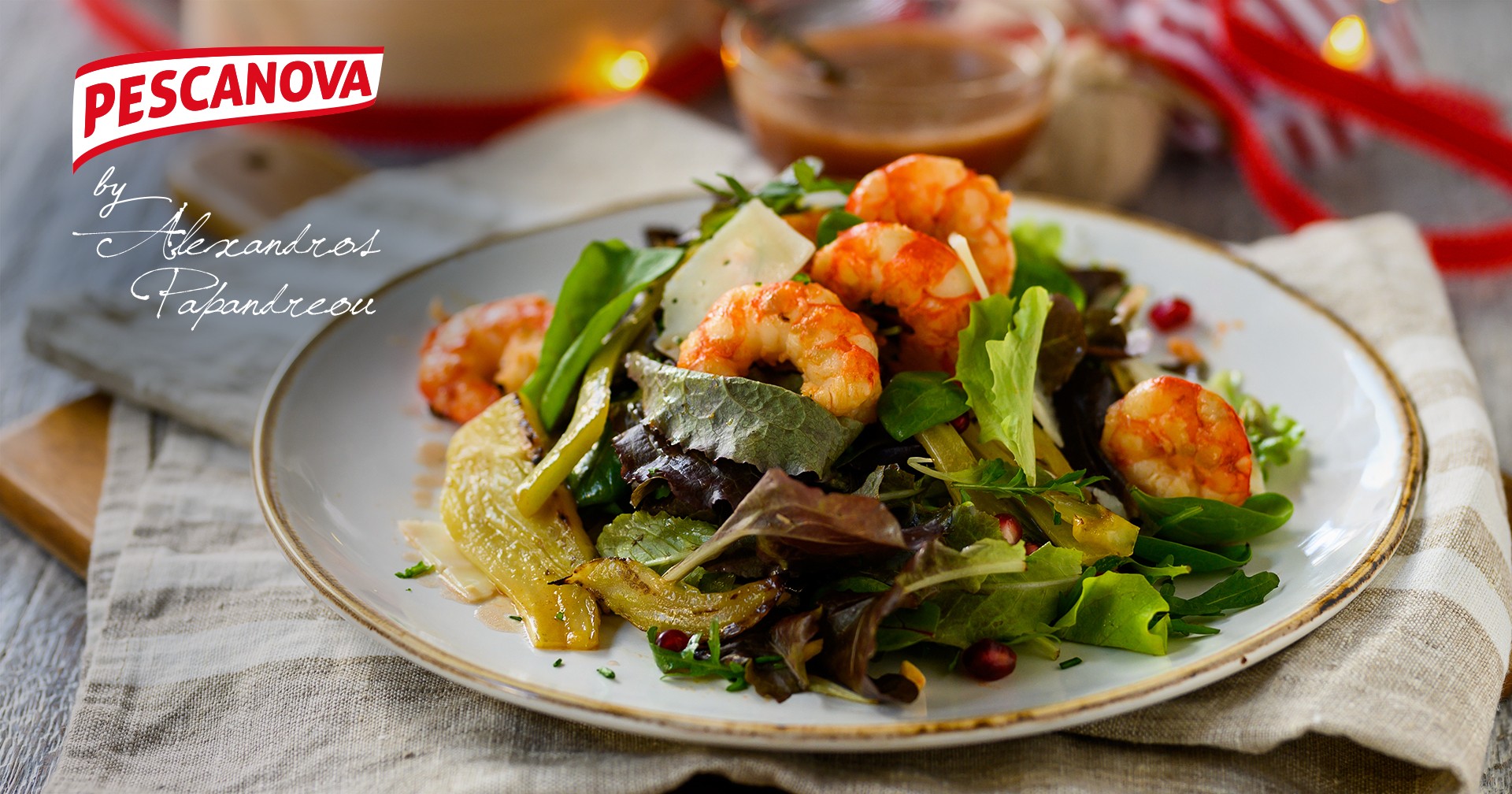 Salad with baby leaves, sauté prawn, fennel, gruyere cheese and pomegranate dressing