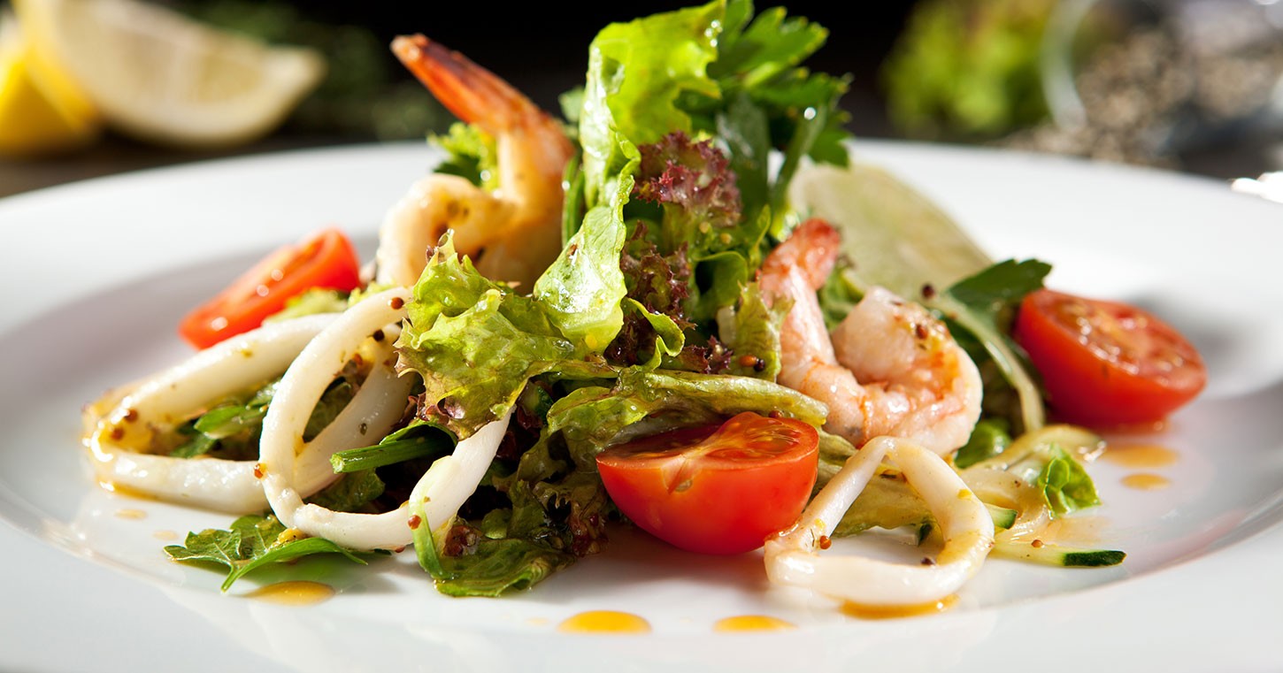 Salad With Shrimps, Rocket And Squid